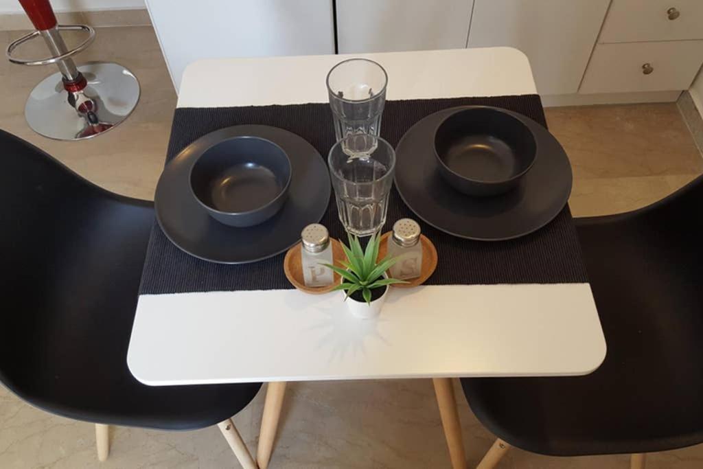 Apartment In The Heart Of The City 5 لاريسا المظهر الخارجي الصورة