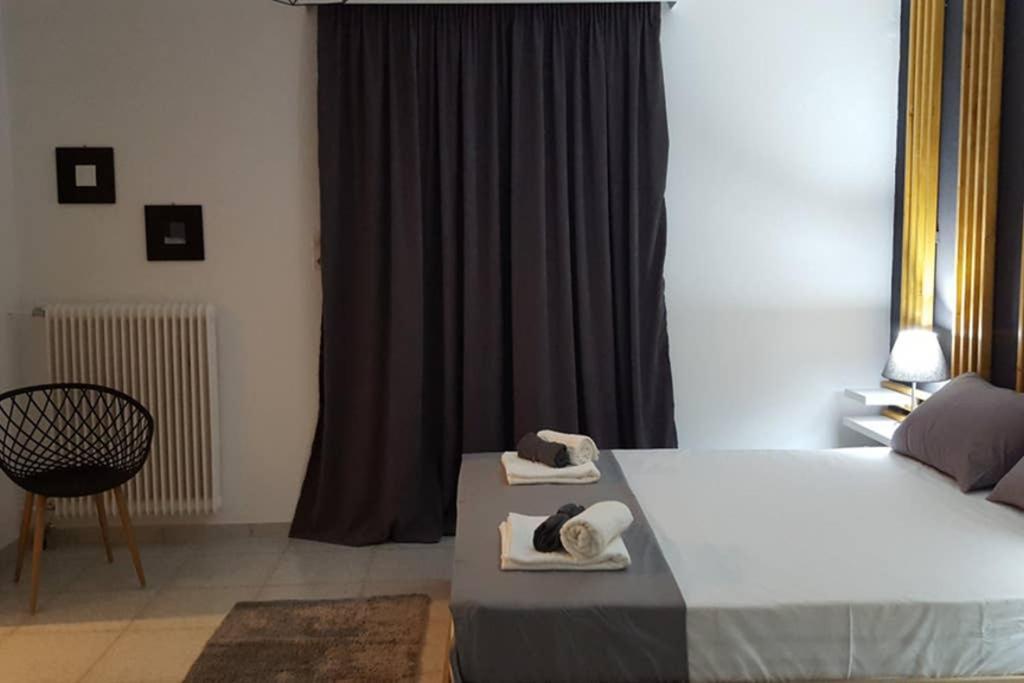 Apartment In The Heart Of The City 5 لاريسا المظهر الخارجي الصورة